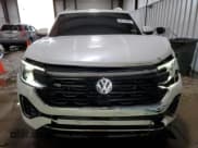 ✅ 2024 Volkswagen Atlas SEL Premium R-Line • VIN: 1V2FR2CA7RC562875 • Лот: 84741825. Опубликован ранее на Copart с пробегом 34 078 миль. Бесплатный доступ к архиву аукционных продаж из США и подробный отчёт об истории автомобиля на DreamBid. Изображение 5.