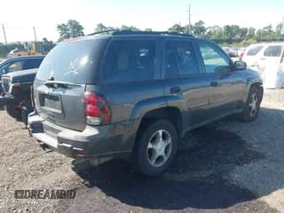 ✅ 2007 Chevrolet TrailBlazer LS • VIN: 1GNDT13S472117386 • Лот: 43206865. Опубликован ранее на IAAI с пробегом Не указан. Бесплатный доступ к архиву аукционных продаж из США и подробный отчёт об истории автомобиля на DreamBid. Изображение 4.