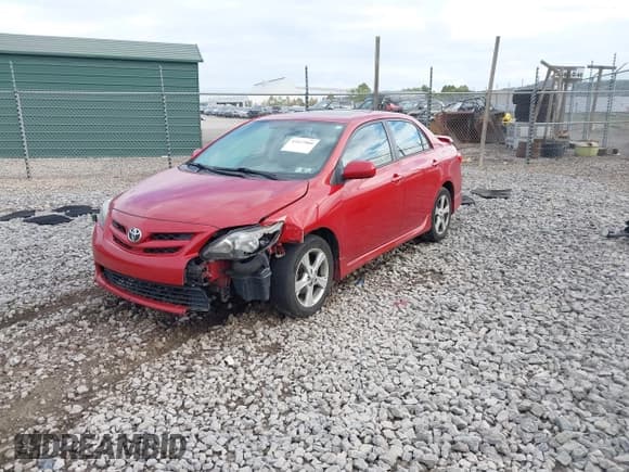 ✅ 2012 Toyota Corolla LE • VIN: 2T1BU4EE9CC869876 • Lot: 43457866. Wystawiony na IAAI z przebiegiem 134 848 mil. Bezpłatny archiwum sprzedaży aukcyjnych z USA i szczegółowy raport historii pojazdu na DreamBid. Zdjęcie 2.