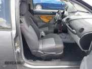 ✅ 2005 Volkswagen Beetle GLS • VIN: 3VWCK31C45M405037 • Lot: 42300484. Wystawiony na IAAI z przebiegiem 62 617 mil. Bezpłatny archiwum sprzedaży aukcyjnych z USA i szczegółowy raport historii pojazdu na DreamBid. Zdjęcie 5.