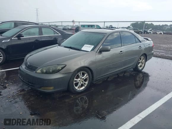 ✅ 2004 Toyota Camry SE • VIN: 4T1BA32K64U035545 • Лот: 42552887. Опубликован ранее на IAAI с пробегом 345 669 миль. Бесплатный доступ к архиву аукционных продаж из США и подробный отчёт об истории автомобиля на DreamBid. Изображение 2.