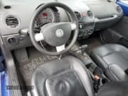 ✅ 2008 Volkswagen Beetle S • VIN: 3VWPW31C18M515926 • Lot: 82487915. Wystawiony na Copart z przebiegiem 171 898 mil. Bezpłatny archiwum sprzedaży aukcyjnych z USA i szczegółowy raport historii pojazdu na DreamBid. Zdjęcie 8.