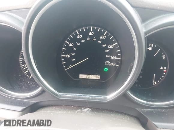 ✅ 2007 Lexus RX 350 • VIN: 2T2HK31U27C040012 • Lot: 43663325. Listed on IAAI with 207,706 mi. Free auction sales archive from the USA and detailed vehicle history report at DreamBid. Image 7.