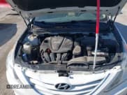 ✅ 2012 Hyundai Sonata GLS • VIN: 5NPEB4AC5CH356760 • Lot: 43582614. Listed on IAAI with 204,461 mi. Free auction sales archive from the USA and detailed vehicle history report at DreamBid. Image 10.