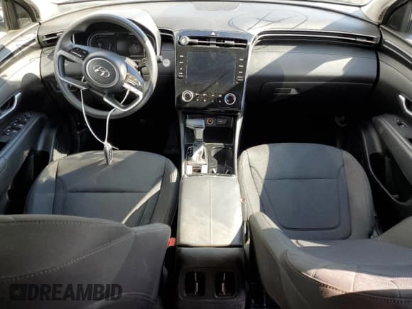 ✅ 2022 Hyundai Tucson SEL • VIN: 5NMJBCAE7NH137616 • Lot: 71692013. Wystawiony na Copart z przebiegiem 17 427 mil. Bezpłatny archiwum sprzedaży aukcyjnych z USA i szczegółowy raport historii pojazdu na DreamBid. Zdjęcie 8.