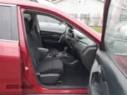 ✅ 2019 Nissan Rogue S • VIN: 5N1AT2MV9KC826209 • Lot: 43752339. Wystawiony na IAAI z przebiegiem 33 467 mil. Bezpłatny archiwum sprzedaży aukcyjnych z USA i szczegółowy raport historii pojazdu na DreamBid. Zdjęcie 5.