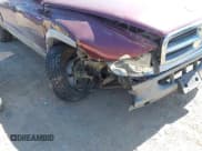 ✅ 2000 Dodge Dakota Sport • VIN: 1B7HG2AZ9YS728469 • Lot: 42928676. Wystawiony na IAAI z przebiegiem 243 416 mil. Bezpłatny archiwum sprzedaży aukcyjnych z USA i szczegółowy raport historii pojazdu na DreamBid. Zdjęcie 6.