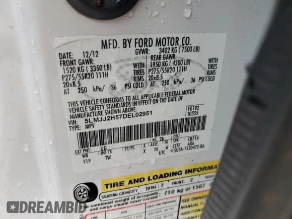 ✅ 2013 Lincoln Navigator • VIN: 5LMJJ2H57DEL02951 • Lot: 71695535. Listed on Copart with 103,707 mi. Free auction sales archive from the USA and detailed vehicle history report at DreamBid. Image 13.