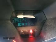 ✅ 2015 Chevrolet Traverse LT • VIN: 1GNKRHKD1FJ179866 • Lot: 84394625. Wystawiony na Copart z przebiegiem 225 867 mil. Bezpłatny archiwum sprzedaży aukcyjnych z USA i szczegółowy raport historii pojazdu na DreamBid. Zdjęcie 9.