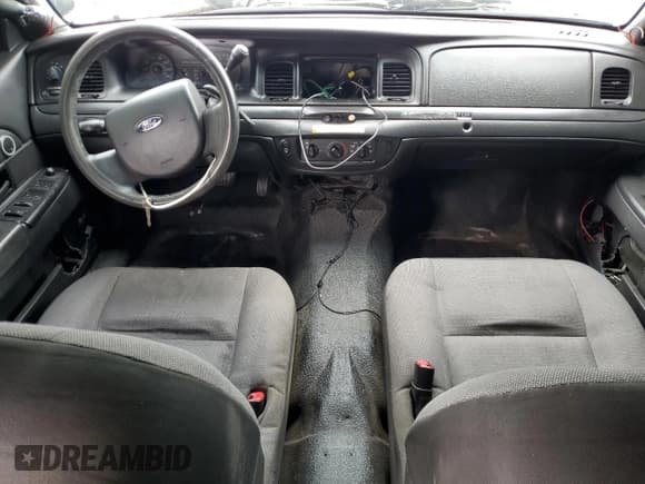 ✅ 2010 Ford Police Interceptor • VIN: 2FABP7BV9AX145472 • Лот: 54049735. Опубликован ранее на Copart с пробегом Не указан. Бесплатный доступ к архиву аукционных продаж из США и подробный отчёт об истории автомобиля на DreamBid. Изображение 8.