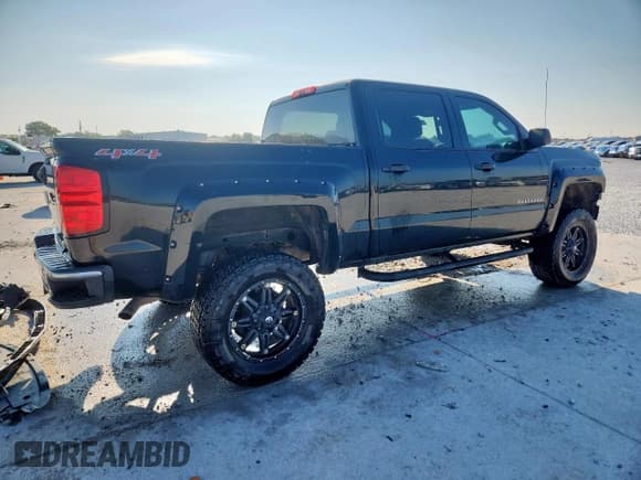 ✅ 2014 Chevrolet Silverado 1500 LT • VIN: 3GCUKREC5EG459496 • Lot: 84023975. Wystawiony na Copart z przebiegiem 215 327 mil. Bezpłatny archiwum sprzedaży aukcyjnych z USA i szczegółowy raport historii pojazdu na DreamBid. Zdjęcie 3.
