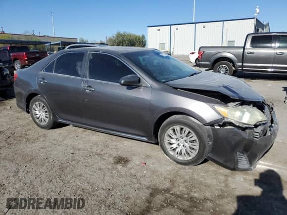 2013 Toyota Camry L с VIN 4T4BF1FK4DR304941, выставлен на аукционе Copart как лот 67075345 с пробегом Не указан миль и Списание • Salvage title. История ставок и продаж доступна на DreamBid. Изображение 4.