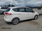 ✅ 2017 Ford C-Max SE • VIN: 1FADP5AU1HL116741 • Лот: 81886675. Опубликован ранее на Copart с пробегом 71 609 миль. Бесплатный доступ к архиву аукционных продаж из США и подробный отчёт об истории автомобиля на DreamBid. Изображение 3.