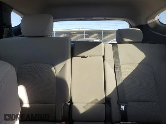 ✅ 2016 Hyundai Santa Fe • VIN: 5XYZT3LB5GG367977 • Лот: 91038655. Опубликован ранее на Copart с пробегом 93 766 миль. Бесплатный доступ к архиву аукционных продаж из США и подробный отчёт об истории автомобиля на DreamBid. Изображение 10.