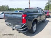✅ 2019 Chevrolet Silverado 1500 RST • VIN: 1GCRYEED3KZ301952 • Lot: 42322142. Wystawiony na IAAI z przebiegiem 105 588 mil. Bezpłatny archiwum sprzedaży aukcyjnych z USA i szczegółowy raport historii pojazdu na DreamBid. Zdjęcie 4.