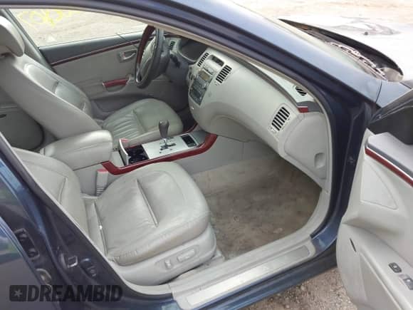 2007 Hyundai Azera SE с VIN KMHFC46F47A195122, выставлен на аукционе IAAI как лот 42202807 с пробегом 70 694 миль миль и . История ставок и продаж доступна на DreamBid. Изображение 5.