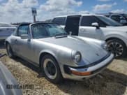 ✅ 1986 Porsche 911 • VIN: WP0EB0917GS161455 • Lot: 74672764. Wystawiony na Copart z przebiegiem 80 076 mil. Bezpłatny archiwum sprzedaży aukcyjnych z USA i szczegółowy raport historii pojazdu na DreamBid. Zdjęcie 4.