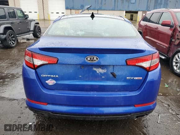 ✅ 2012 Kia Optima SX • VIN: 5XXGR4A69CG044936 • Lot: 81773655. Wystawiony na Copart z przebiegiem 131 309 mil. Bezpłatny archiwum sprzedaży aukcyjnych z USA i szczegółowy raport historii pojazdu na DreamBid. Zdjęcie 6.