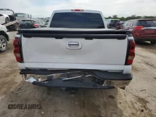 ✅ 2005 Chevrolet Silverado 1500 LS • VIN: 2GCEC13T651297389 • Лот: 66815424. Опубликован ранее на Copart с пробегом 125 878 миль. Бесплатный доступ к архиву аукционных продаж из США и подробный отчёт об истории автомобиля на DreamBid. Изображение 6.