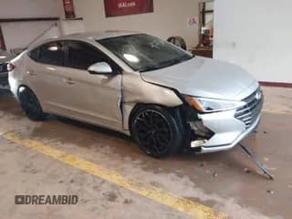 ✅ 2019 Hyundai Elantra SE • VIN: 5NPD74LF7KH448066 • Lot: 41715647. Listed on IAAI with 73,317 mi. Free auction sales archive from the USA and detailed vehicle history report at DreamBid. Image 1.