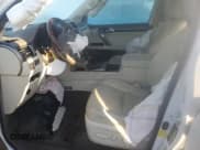 ✅ 2017 Lexus GX 460 • VIN: JTJJM7FX2H5152654 • Лот: 83844035. Опубликован ранее на Copart с пробегом Не указан. Бесплатный доступ к архиву аукционных продаж из США и подробный отчёт об истории автомобиля на DreamBid. Изображение 7.