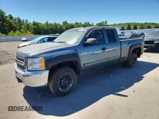 ✅ 2012 Chevrolet Silverado 1500 LS • VIN: 1GCRKREA9CZ305729 • Lot: 69254405. Listed on Copart with 171,013 mi. Free auction sales archive from the USA and detailed vehicle history report at DreamBid. Image 1.