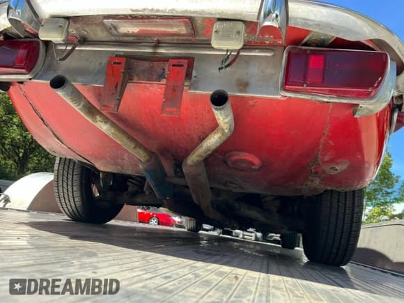 ✅ 1969 Jaguar E-Type • VIN: 1R42364BW • Lot: 86190205. Wystawiony na Copart z przebiegiem 45 742 mil. Bezpłatny archiwum sprzedaży aukcyjnych z USA i szczegółowy raport historii pojazdu na DreamBid. Zdjęcie 12.