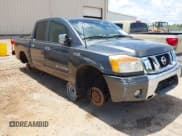 ✅ 2012 Nissan Titan SL • VIN: 1N6BA0ED9CN303168 • Лот: 42429337. Опубликован ранее на IAAI с пробегом 185 103 миль. Бесплатный доступ к архиву аукционных продаж из США и подробный отчёт об истории автомобиля на DreamBid. Изображение 1.