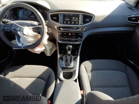 2017 Hyundai Ioniq Blue with VIN KMHC65LC4HU056425, listed as a Copart auction lot 59890914 with 92,212 mi miles and Non repairable. Bid and sale history available at DreamBid. Image 8.