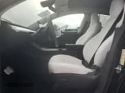 ✅ 2024 Tesla Model Y Performance • VIN: 7SAYGDEF7RF059292 • Lot: 85135115. Wystawiony na Copart z przebiegiem 9 587 mil. Bezpłatny archiwum sprzedaży aukcyjnych z USA i szczegółowy raport historii pojazdu na DreamBid. Zdjęcie 7.