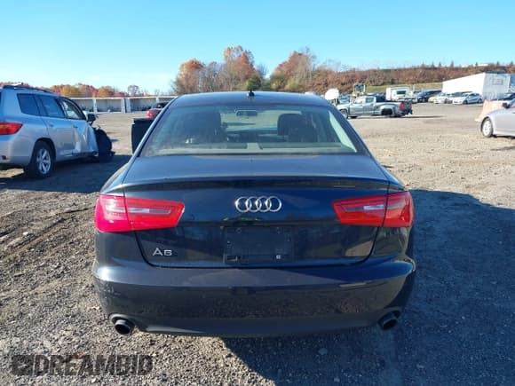 ✅ 2013 Audi A6 Premium Plus • VIN: WAUGFAFC9DN121832 • Lot: 43613592. Wystawiony na IAAI z przebiegiem 102 367 mil. Bezpłatny archiwum sprzedaży aukcyjnych z USA i szczegółowy raport historii pojazdu na DreamBid. Zdjęcie 17.