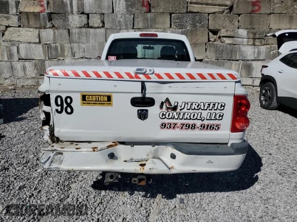 ✅ 2011 Ram Dakota ST • VIN: 1D7RW2BP3BS685247 • Lot: 82492345. Wystawiony na Copart z przebiegiem 142 639 mil. Bezpłatny archiwum sprzedaży aukcyjnych z USA i szczegółowy raport historii pojazdu na DreamBid. Zdjęcie 6.