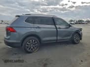 ✅ 2021 Volkswagen Tiguan SE • VIN: 3VV3B7AX4MM112204 • Lot: 94812705. Wystawiony na Copart z przebiegiem 71 115 mil. Bezpłatny archiwum sprzedaży aukcyjnych z USA i szczegółowy raport historii pojazdu na DreamBid. Zdjęcie 3.