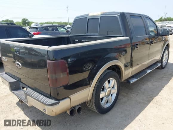✅ 2007 Ford F-150 XLT • VIN: 1FTPW12V17KD38582 • Lot: 42321791. Wystawiony na IAAI z przebiegiem Nie podano. Bezpłatny archiwum sprzedaży aukcyjnych z USA i szczegółowy raport historii pojazdu na DreamBid. Zdjęcie 4.