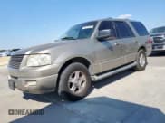 ✅ 2003 Ford Expedition Special Service • VIN: 1FMRU15W03LB42829 • Lot: 85546655. Wystawiony na Copart z przebiegiem 154 267 mil. Bezpłatny archiwum sprzedaży aukcyjnych z USA i szczegółowy raport historii pojazdu na DreamBid. Zdjęcie 1.