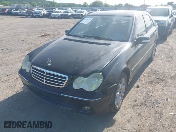✅ 2007 Mercedes-Benz C 280 Luxury • VIN: WDBRF92H67F927913 • Lot: 42249769. Wystawiony na IAAI z przebiegiem Nie podano. Bezpłatny archiwum sprzedaży aukcyjnych z USA i szczegółowy raport historii pojazdu na DreamBid. Zdjęcie 6.