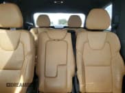 ✅ 2017 Volvo XC90 Inscription • VIN: YV4A22PL5H1187717 • Lot: 87473425. Wystawiony na Copart z przebiegiem 76 808 mil. Bezpłatny archiwum sprzedaży aukcyjnych z USA i szczegółowy raport historii pojazdu na DreamBid. Zdjęcie 10.