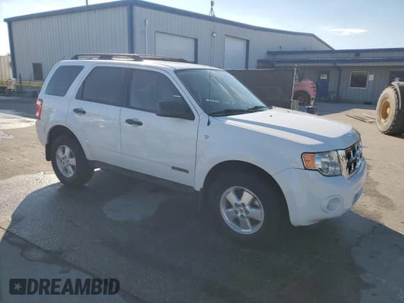 ✅ 2008 Ford Escape XLT • VIN: 1FMCU03178KB84533 • Lot: 90342135. Listed on Copart with 162,192 mi. Free auction sales archive from the USA and detailed vehicle history report at DreamBid. Image 4.