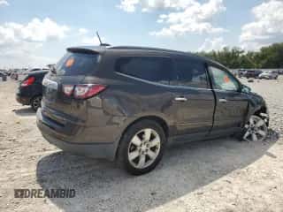2016 Chevrolet Traverse LT z VIN 1GNKRGKD2GJ321993, wystawiony jako Copart lot #81277635 z przebiegiem Nie podano mil oraz Szkoda całkowita • Salvage title. Historia ofert i sprzedaży dostępna na DreamBid. Obrazek 3.
