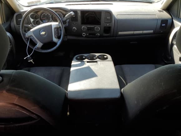 ✅ 2010 Chevrolet Silverado 1500 1HY • VIN: 3GCXKUEJ2AG207889 • Lot: 50153935. Listed on Copart with 184,279 mi. Free auction sales archive from the USA and detailed vehicle history report at DreamBid. Image 8.