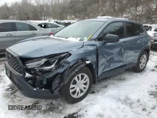 ✅ 2024 Toyota Corolla Cross L • VIN: 7MUAAAAG2RV116531 • Lot: 43507755. Listed on Copart with 2,351 mi. Free auction sales archive from the USA and detailed vehicle history report at DreamBid. Image 1.