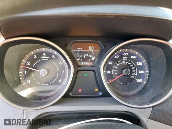 ✅ 2014 Hyundai Elantra SE • VIN: 5NPDH4AE4EH484633 • Lot: 91124995. Listed on Copart with 130,882 mi. Free auction sales archive from the USA and detailed vehicle history report at DreamBid. Image 9.