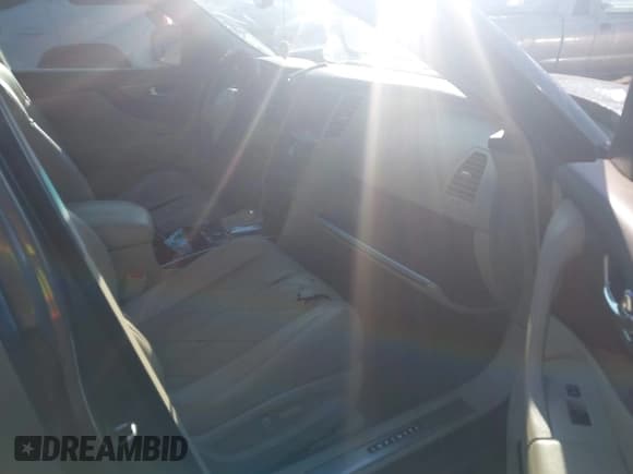 ✅ 2012 Infiniti FX • VIN: JN8AS1MU2CM120255 • Lot: 43787377. Wystawiony na IAAI z przebiegiem Nie podano. Bezpłatny archiwum sprzedaży aukcyjnych z USA i szczegółowy raport historii pojazdu na DreamBid. Zdjęcie 5.