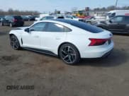 ✅ 2024 Audi RS e-tron GT • VIN: WAUBHBFW2R7900800 • Lot: 41665644. Wystawiony na IAAI z przebiegiem 9 474 mil. Bezpłatny archiwum sprzedaży aukcyjnych z USA i szczegółowy raport historii pojazdu na DreamBid. Zdjęcie 3.