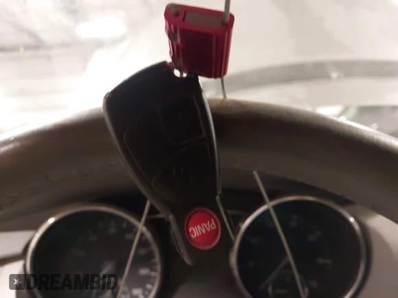 ✅ 2006 Mercedes-Benz R 3.5L • VIN: 4JGCB65E26A030775 • Lot: 41824593. Listed on IAAI with 149,889 mi. Free auction sales archive from the USA and detailed vehicle history report at DreamBid. Image 11.