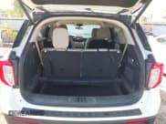 ✅ 2022 Ford Explorer XLT • VIN: 1FMSK7DH5NGA33159 • Lot: 43284290. Listed on IAAI with 41,431 mi. Free auction sales archive from the USA and detailed vehicle history report at DreamBid. Image 17.