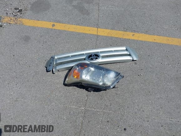 ✅ 2007 Toyota Highlander • VIN: JTEGP21A270129649 • Lot: 40187427. Wystawiony na IAAI z przebiegiem 191 293 mil. Bezpłatny archiwum sprzedaży aukcyjnych z USA i szczegółowy raport historii pojazdu na DreamBid. Zdjęcie 12.