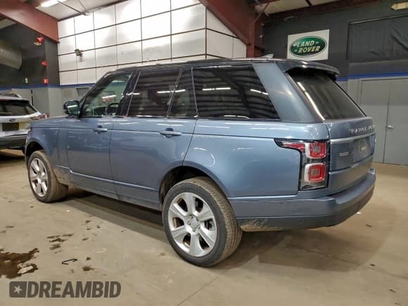 ✅ 2018 Land Rover Range Rover • VIN: SALGS2RE0JA503213 • Лот: 96563955. Опубликован ранее на Copart с пробегом 126 350 миль. Бесплатный доступ к архиву аукционных продаж из США и подробный отчёт об истории автомобиля на DreamBid. Изображение 2.