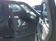 ✅ 1997 Ford F-250 • VIN: 1FTFX27L4VKC04670 • Лот: 41699664. Опубликован ранее на IAAI с пробегом 272 038 миль. Бесплатный доступ к архиву аукционных продаж из США и подробный отчёт об истории автомобиля на DreamBid. Изображение 5.