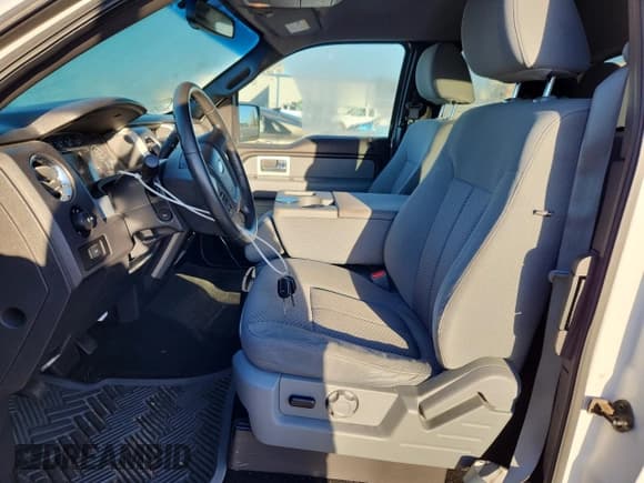 ✅ 2011 Ford F-150 XL • VIN: 1FTFX1CT7BFC84597 • Lot: 92357605. Listed on Copart with 250,896 mi. Free auction sales archive from the USA and detailed vehicle history report at DreamBid. Image 7.